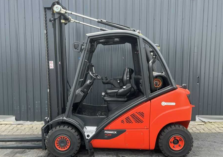 Linde H25T-02 - Forklift LPG: gambar 2 Linde H25T-02 - Forklift LPG: gambar 2