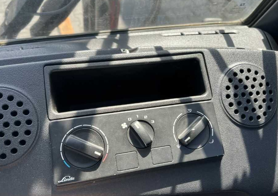 Linde H25T-02 - Forklift LPG: gambar 4 Linde H25T-02 - Forklift LPG: gambar 4