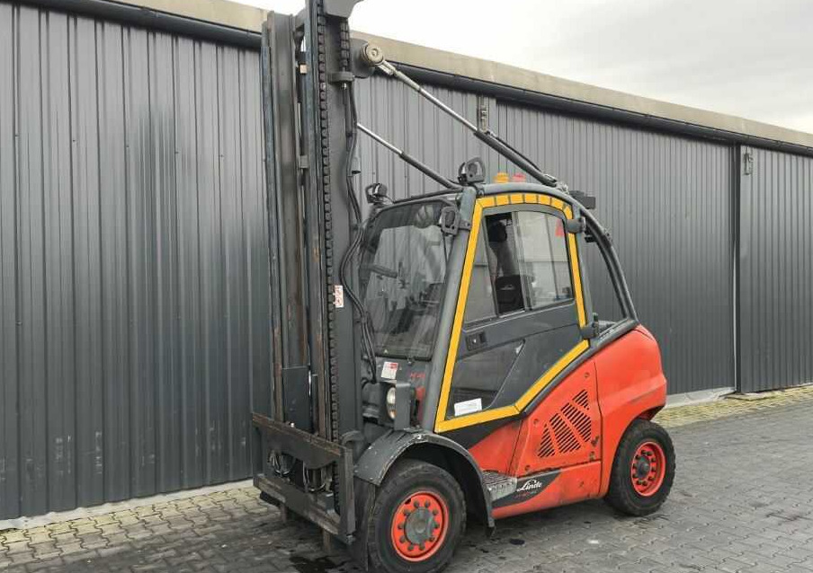 Linde H40D-02 - Forklift diesel: gambar 1 Linde H40D-02 - Forklift diesel: gambar 1