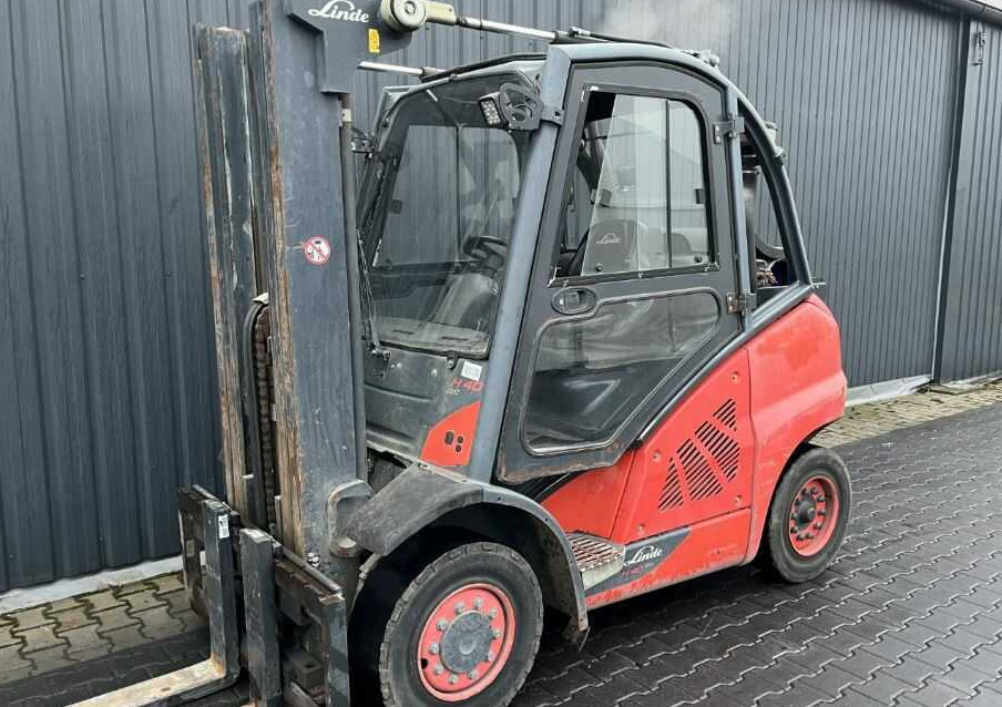 Linde H40T-02 - Forklift LPG: gambar 4 Linde H40T-02 - Forklift LPG: gambar 4
