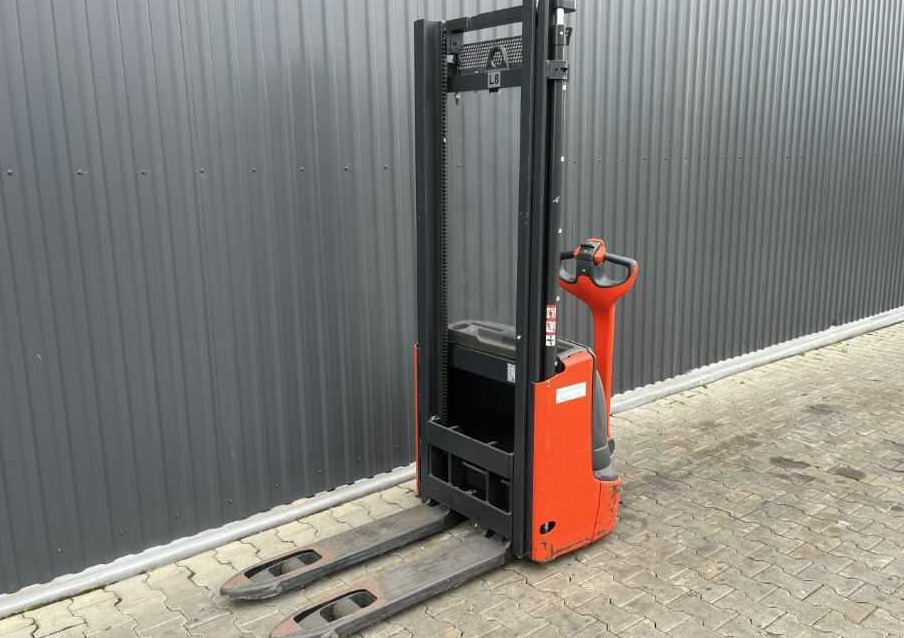 Linde L10 - Penumpuk: gambar 1 Linde L10 - Penumpuk: gambar 1