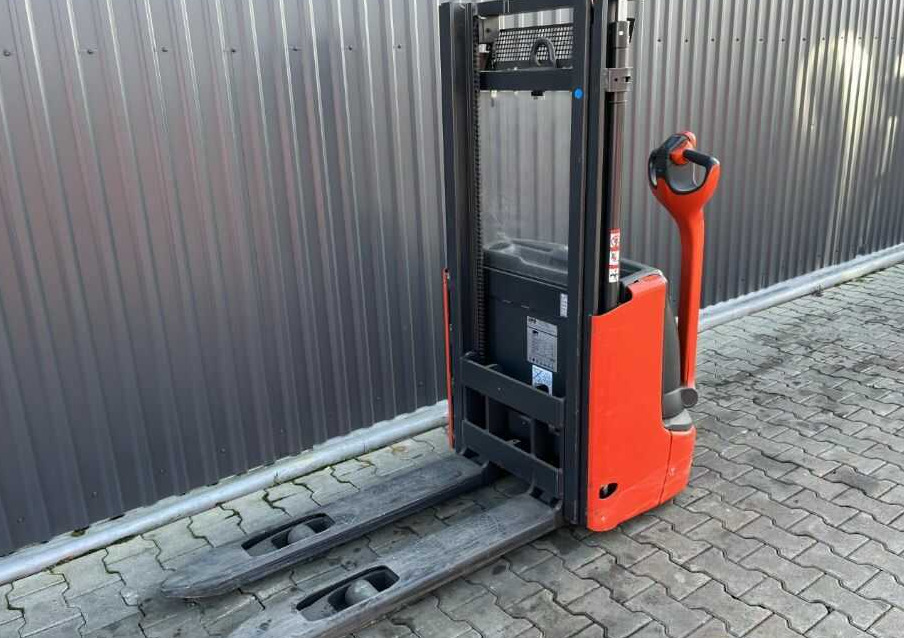 Linde L10B - Penumpuk: gambar 1 Linde L10B - Penumpuk: gambar 1