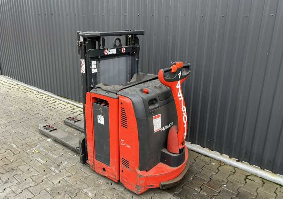 Linde L12L - Penumpuk: gambar 3 Linde L12L - Penumpuk: gambar 3
