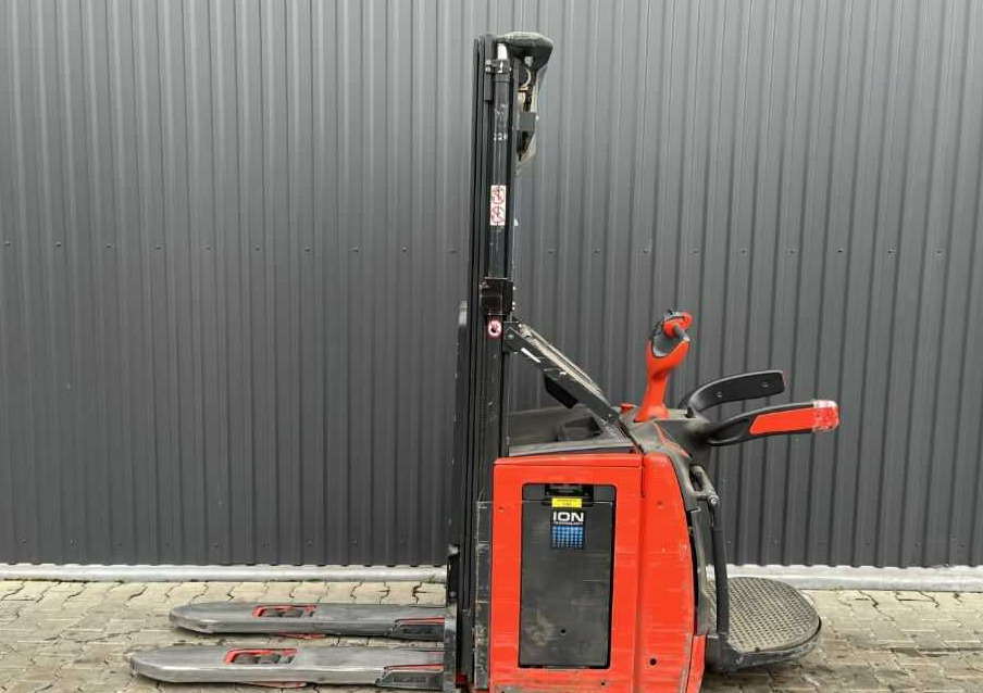 Linde L14APi - Penumpuk: gambar 2 Linde L14APi - Penumpuk: gambar 2