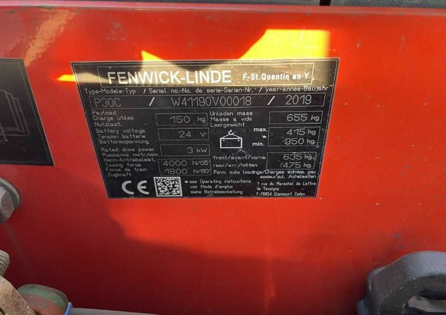 Linde P30C - Traktor derek: gambar 3 Linde P30C - Traktor derek: gambar 3