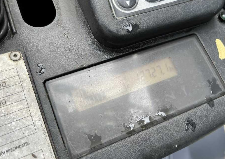 Toyota 8FGF25 - Forklift diesel: gambar 5 Toyota 8FGF25 - Forklift diesel: gambar 5