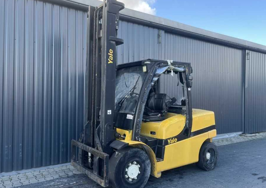 Yale GDP45 - Forklift diesel: gambar 1 Yale GDP45 - Forklift diesel: gambar 1