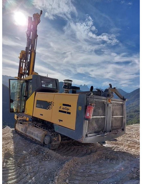 Atlas-Copco Roc F6 - Anjungan pengeboran: gambar 5 Atlas-Copco Roc F6 - Anjungan pengeboran: gambar 5