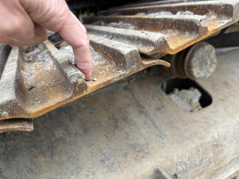 Caterpillar 320EL - Ekskavator perayap: gambar 3 Caterpillar 320EL - Ekskavator perayap: gambar 3