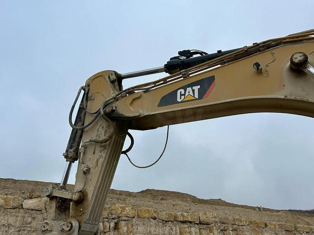 Caterpillar 374 LME - Ekskavator: gambar 5 Caterpillar 374 LME - Ekskavator: gambar 5