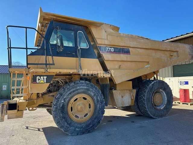 Caterpillar 771D - Tempat sampah: gambar 3 Caterpillar 771D - Tempat sampah: gambar 3