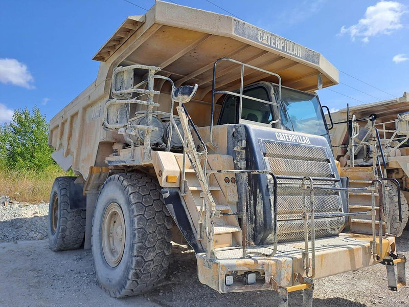 Caterpillar 775F - Tempat sampah: gambar 2 Caterpillar 775F - Tempat sampah: gambar 2