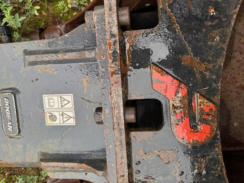 Doosan HB08 - Palu hidrolik: gambar 5 Doosan HB08 - Palu hidrolik: gambar 5