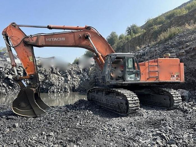 Hitachi ZX670 LCR-3 - Ekskavator perayap: gambar 1 Hitachi ZX670 LCR-3 - Ekskavator perayap: gambar 1