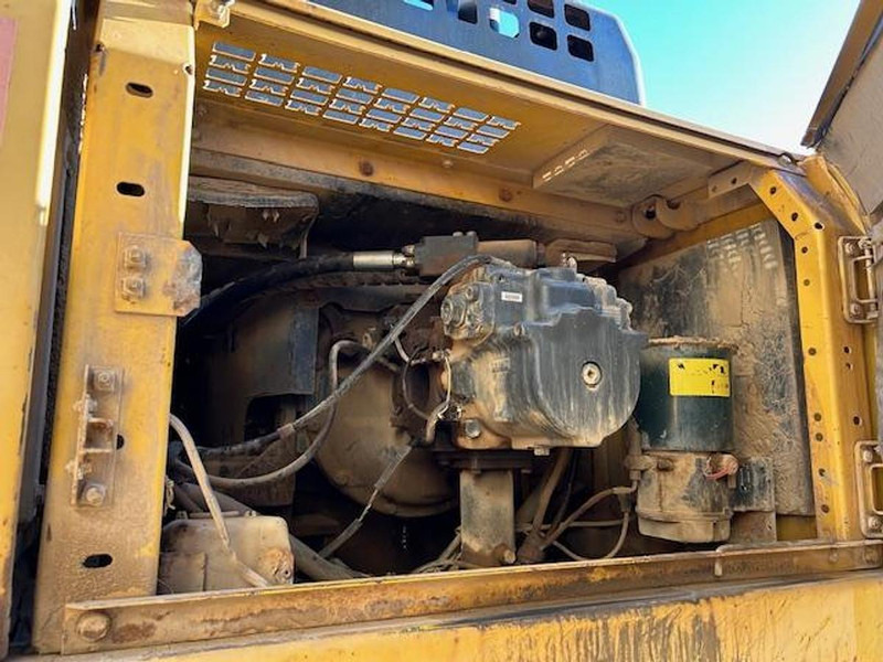 Komatsu PC450 - Ekskavator: gambar 5 Komatsu PC450 - Ekskavator: gambar 5