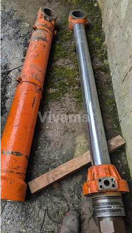 Hitachi - Lampiran: gambar 1 Hitachi - Lampiran: gambar 1