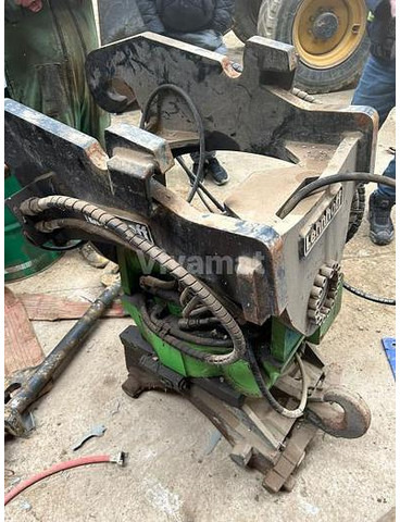 TILT ROTATOR TR150 - Peralatan konstruksi: gambar 3 TILT ROTATOR TR150 - Peralatan konstruksi: gambar 3