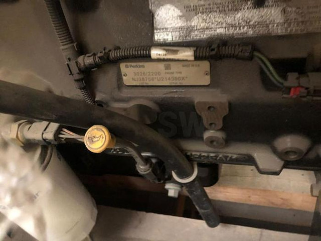 Perkins IOPU 74,5 KW 100 CV 2200 RPM - Mesin: gambar 1 Perkins IOPU 74,5 KW 100 CV 2200 RPM - Mesin: gambar 1