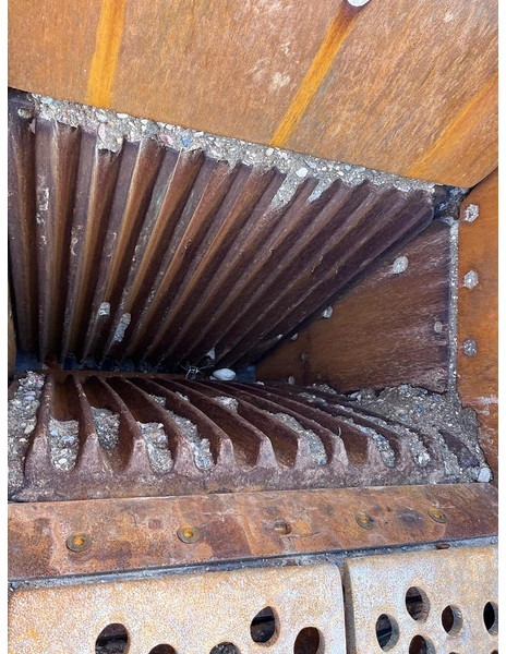 Terex POWERSCREEN PREMIER TRAX300 - Tanaman penghancur: gambar 5 Terex POWERSCREEN PREMIER TRAX300 - Tanaman penghancur: gambar 5