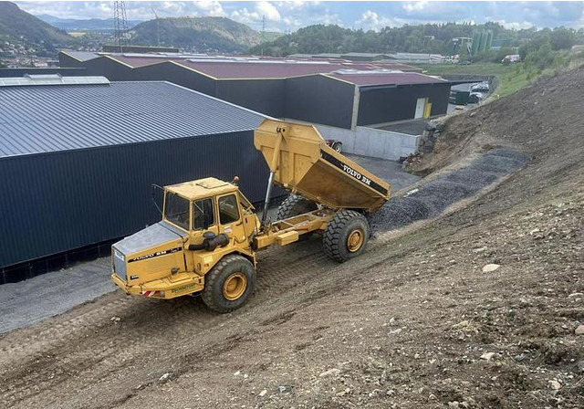 Volvo - Tempat sampah: gambar 1 Volvo - Tempat sampah: gambar 1