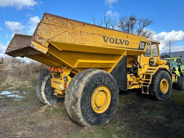 Volvo - Tempat sampah: gambar 2 Volvo - Tempat sampah: gambar 2