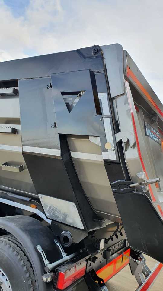 VEGA TARILER ITALIANO TIPPER - Semi-trailer jungkit: gambar 5 VEGA TARILER ITALIANO TIPPER - Semi-trailer jungkit: gambar 5