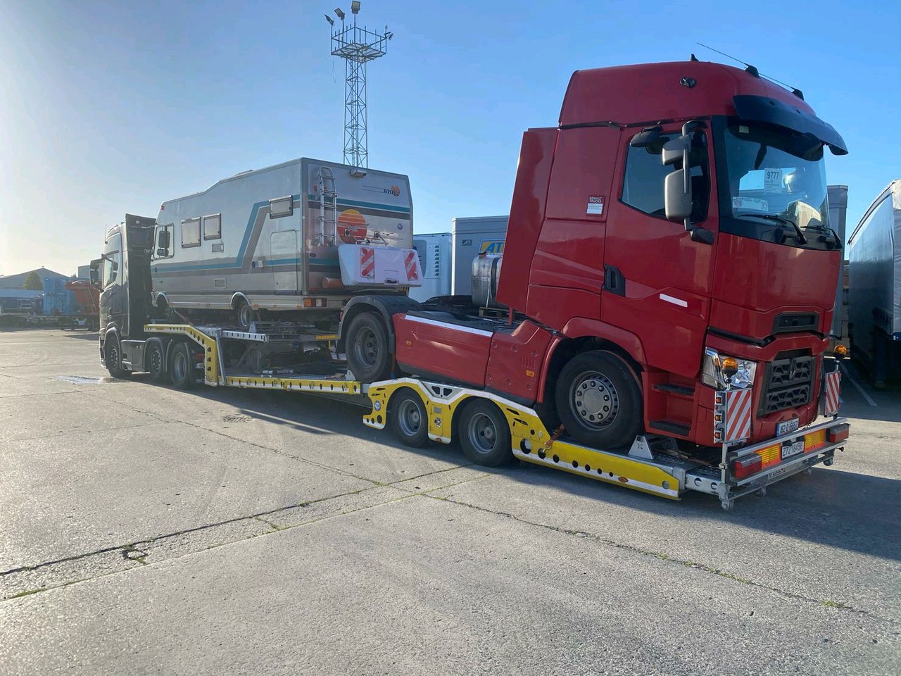 Vegamax (2 Axle Truck Transport) - Semi-trailer autotransporter: gambar 3 Vegamax (2 Axle Truck Transport) - Semi-trailer autotransporter: gambar 3