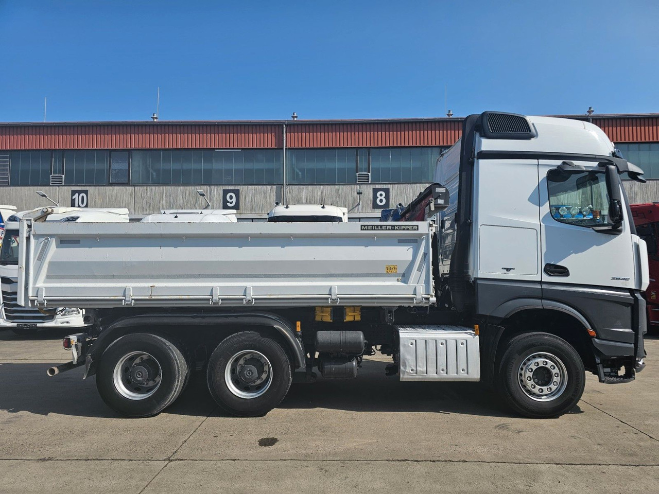 Mercedes-Benz AROCS 2648 * RETARDER * MEILER AUFBAU*BOARDMATIC - Truk jungkit: gambar 5 Mercedes-Benz AROCS 2648 * RETARDER * MEILER AUFBAU*BOARDMATIC - Truk jungkit: gambar 5