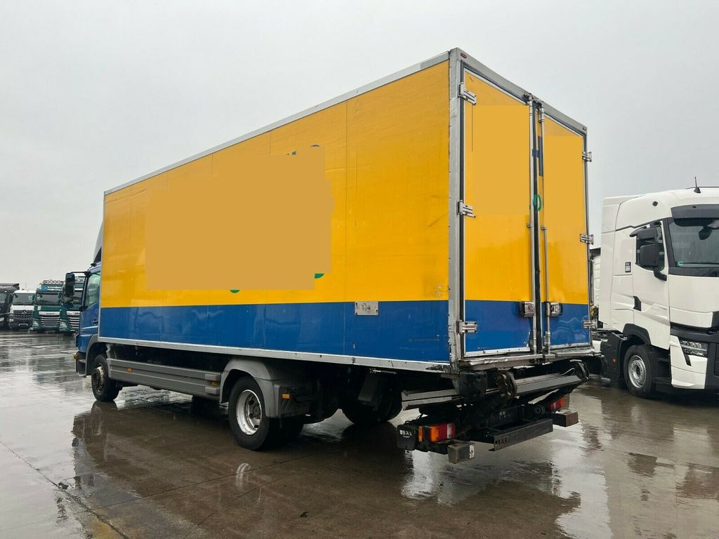 Mercedes-Benz ATEGO 1222 L * THERMO-KING T-600 R * LBW 1,5 TON - Truk berpendingin: gambar 4 Mercedes-Benz ATEGO 1222 L * THERMO-KING T-600 R * LBW 1,5 TON - Truk berpendingin: gambar 4