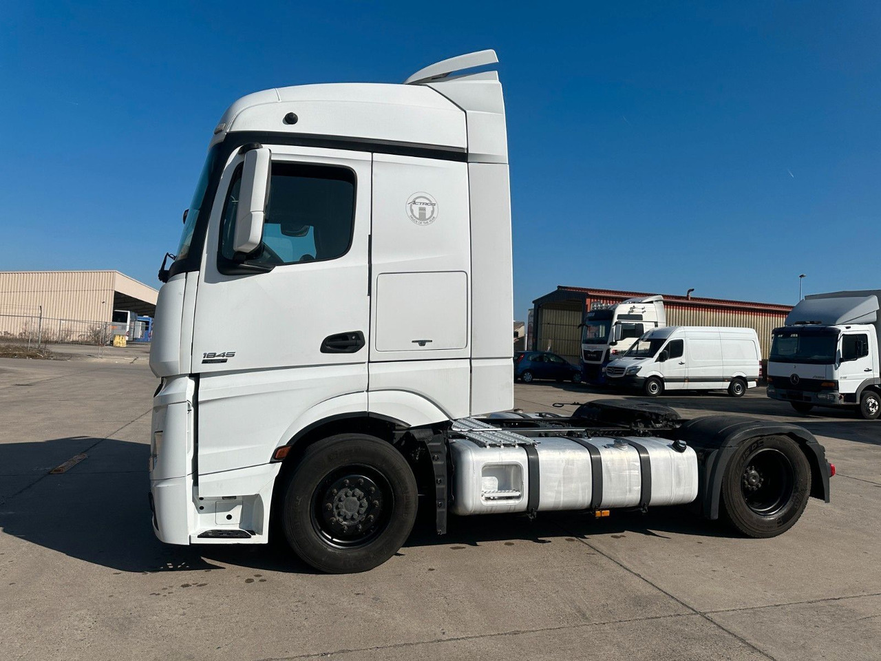 Mercedes-Benz ACTROS 1845 * BIGSPACE * EURO 5 *ABST.-SPUR-ASST - Tractor head: gambar 3 Mercedes-Benz ACTROS 1845 * BIGSPACE * EURO 5 *ABST.-SPUR-ASST - Tractor head: gambar 3