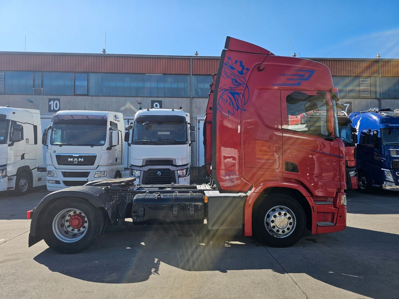 Scania R 460 * BRANDSCHADEN * ACC * RETARDER * LEDER * - Tractor head: gambar 4 Scania R 460 * BRANDSCHADEN * ACC * RETARDER * LEDER * - Tractor head: gambar 4