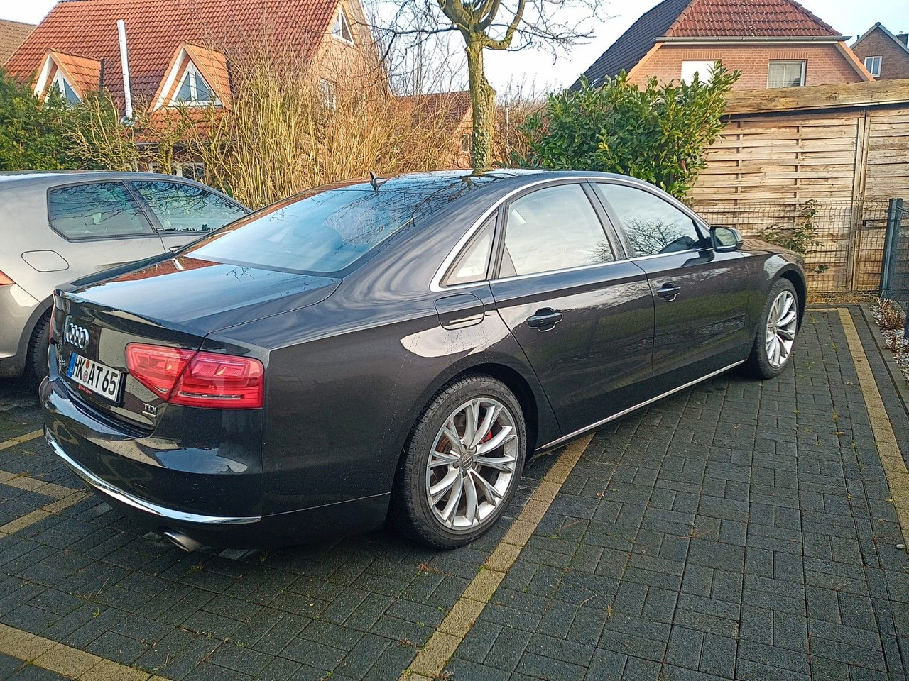 Audi A8 4.2 TDI tiptronic quattro - Mobil sedan: gambar 2 Audi A8 4.2 TDI tiptronic quattro - Mobil sedan: gambar 2