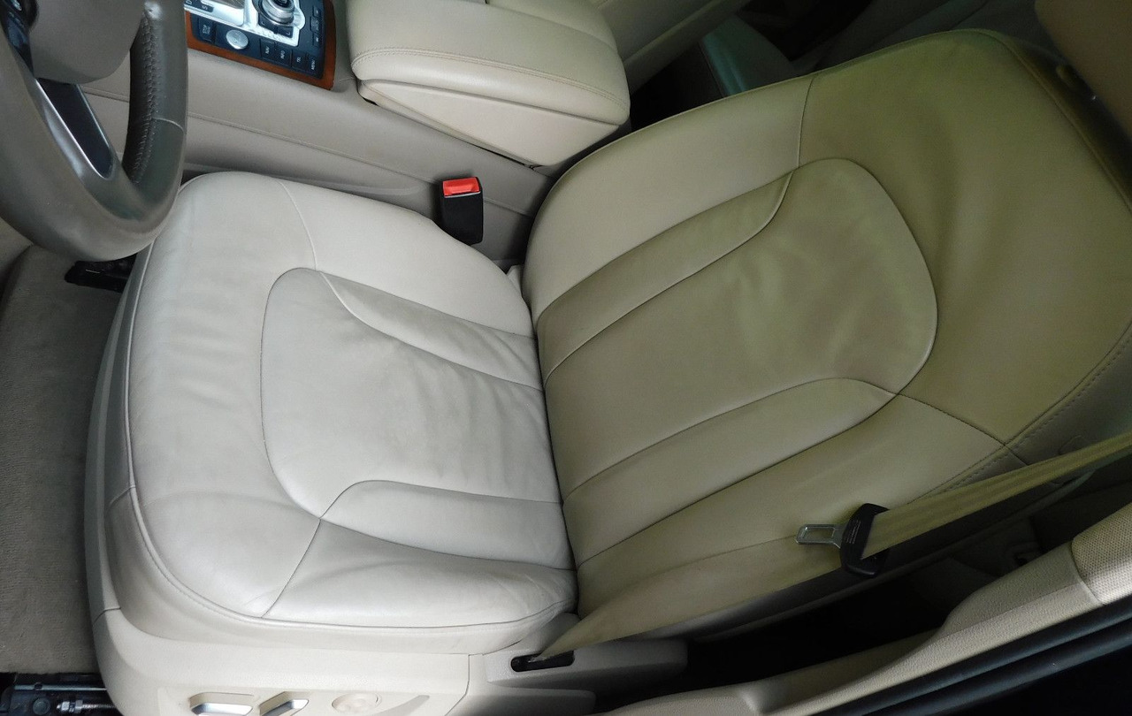 Audi Q7 3.0TFSI 7-Sitzer perfect for UA Export - Mobil SUV: gambar 4 Audi Q7 3.0TFSI 7-Sitzer perfect for UA Export - Mobil SUV: gambar 4