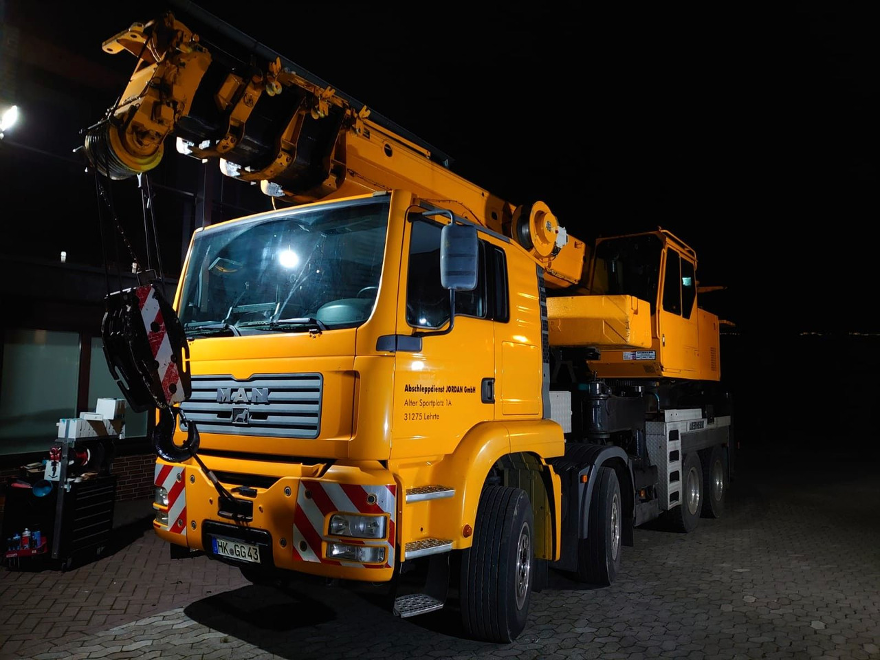 MAN Liebherr LTF 1030-1035-1040 Motor neu - Truk derek: gambar 1 MAN Liebherr LTF 1030-1035-1040 Motor neu - Truk derek: gambar 1