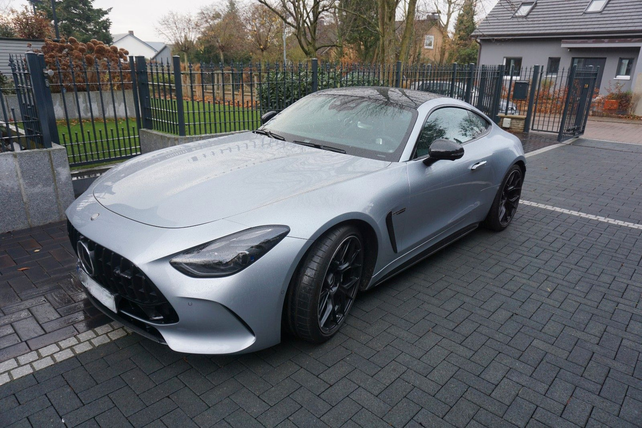Mercedes-Benz AMG GT 63 4MATIC+ - Coupe: gambar 1 Mercedes-Benz AMG GT 63 4MATIC+ - Coupe: gambar 1