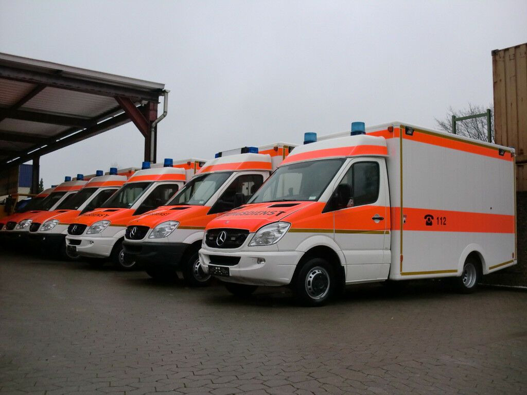 Mercedes-Benz Sprinter 516 WAS 12 Monate Garantie // Mercedes-Benz Sprinter 516 WAS 12 Monate Garantie // - Ambulans: gambar 1 Mercedes-Benz Sprinter 516 WAS 12 Monate Garantie // Mercedes-Benz Sprinter 516 WAS 12 Monate Garantie // - Ambulans: gambar 1