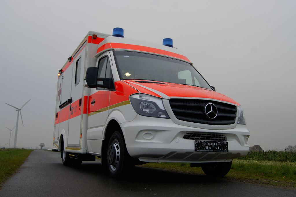 Mercedes-Benz Sprinter 516 // inkl. 1 Jahr Garantie Mercedes-Benz Sprinter 516 // inkl. 1 Jahr Garantie - Ambulans: gambar 4 Mercedes-Benz Sprinter 516 // inkl. 1 Jahr Garantie Mercedes-Benz Sprinter 516 // inkl. 1 Jahr Garantie - Ambulans: gambar 4