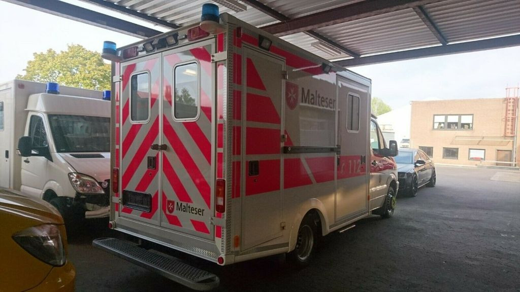 Mercedes-Benz Sprinter 519 ATM 0km / 107 Mercedes-Benz Sprinter 519 ATM 0km / 107 - Ambulans: gambar 2 Mercedes-Benz Sprinter 519 ATM 0km / 107 Mercedes-Benz Sprinter 519 ATM 0km / 107 - Ambulans: gambar 2