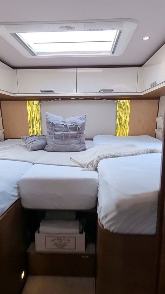 Niesmann + Bischoff Flair 880 BE - Mobil rumah terintegrasi: gambar 5 Niesmann + Bischoff Flair 880 BE - Mobil rumah terintegrasi: gambar 5