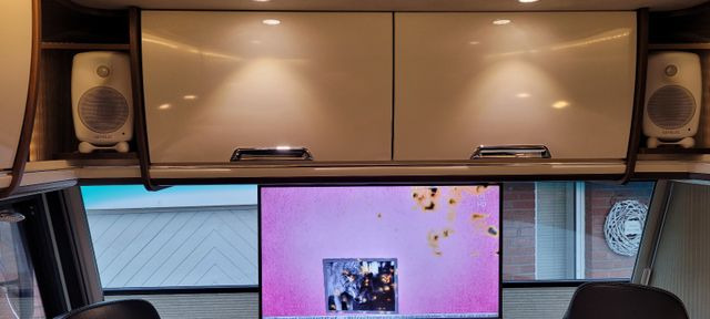 Niesmann + Bischoff Flair 880 BE - Mobil rumah terintegrasi: gambar 5 Niesmann + Bischoff Flair 880 BE - Mobil rumah terintegrasi: gambar 5