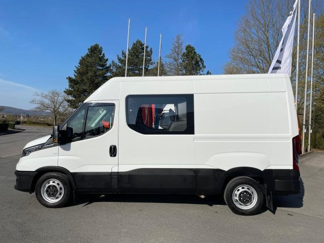 Iveco Daily 35S16A8 CRV MY22 Euro6 Klima AHK Navi ZV - Van panel: gambar 5 Iveco Daily 35S16A8 CRV MY22 Euro6 Klima AHK Navi ZV - Van panel: gambar 5