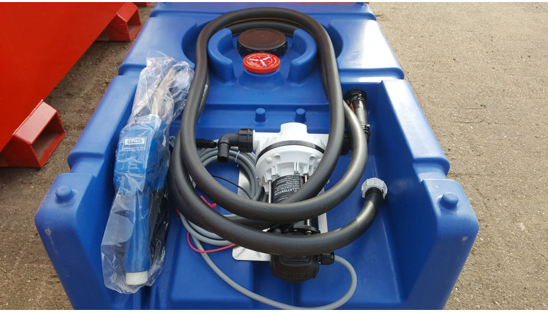 ADBLUE tank - Truk tangki: gambar 3 ADBLUE tank - Truk tangki: gambar 3