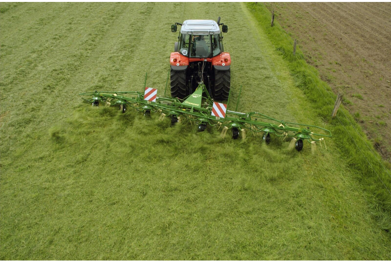 Krone KW - Tedder/ Menyapu: gambar 2 Krone KW - Tedder/ Menyapu: gambar 2