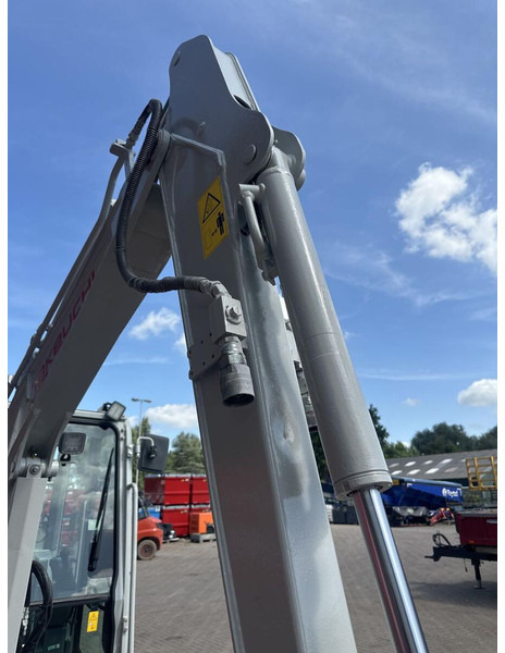 Leasing Takeuchi Kraan TB230 - Gebruikt Takeuchi Kraan TB230 - Gebruikt: gambar 9