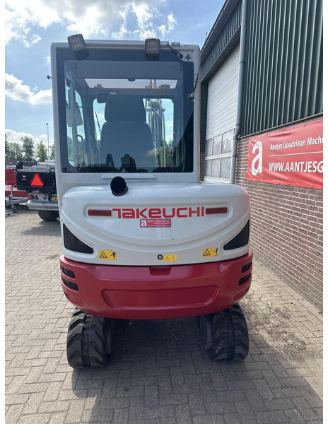 Takeuchi Kraan TB230 - Gebruikt - Ekskavator mini: gambar 5 Takeuchi Kraan TB230 - Gebruikt - Ekskavator mini: gambar 5