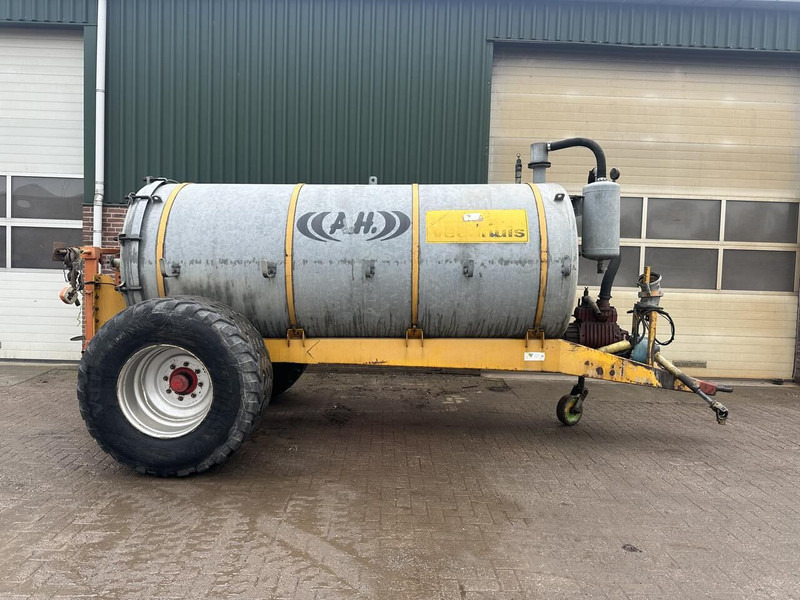 Waterwagen / mesttank - Gebruikt - Penyebar kotoran: gambar 1 Waterwagen / mesttank - Gebruikt - Penyebar kotoran: gambar 1