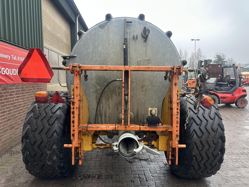 Waterwagen / mesttank - Gebruikt - Penyebar kotoran: gambar 4 Waterwagen / mesttank - Gebruikt - Penyebar kotoran: gambar 4