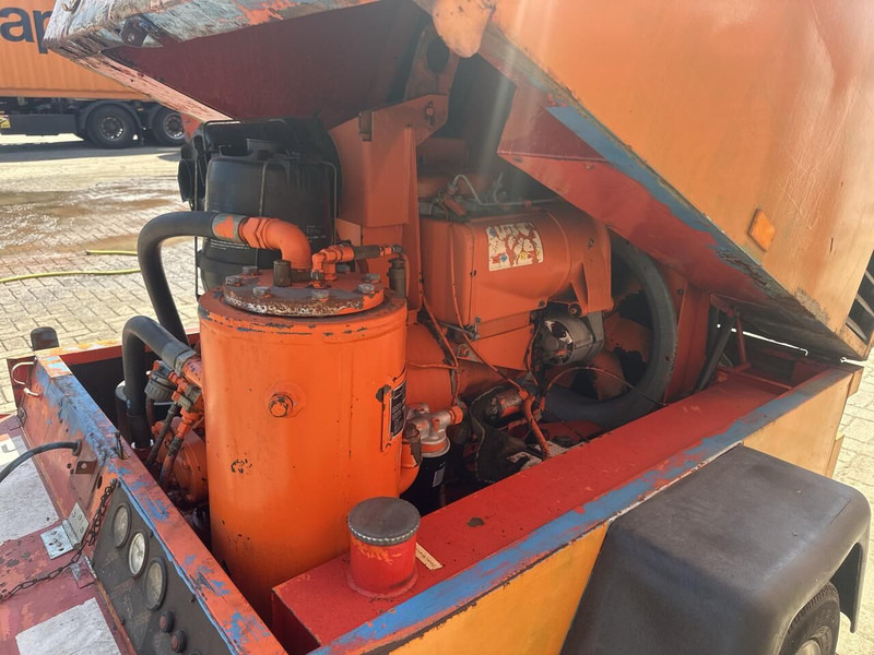Lucht compressor Mannesmann Demag - Gebruikt - Kompresor udara: gambar 5 Lucht compressor Mannesmann Demag - Gebruikt - Kompresor udara: gambar 5