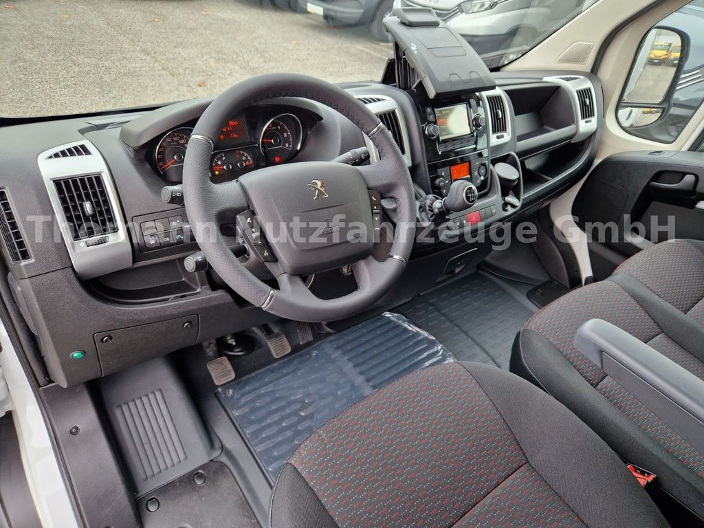 Interior photo 1: Van box baru Peugeot Boxer Koffer Premium Ladebordwand 750Kg Peugeot Boxer Koffer Premium Ladebordwand 750Kg