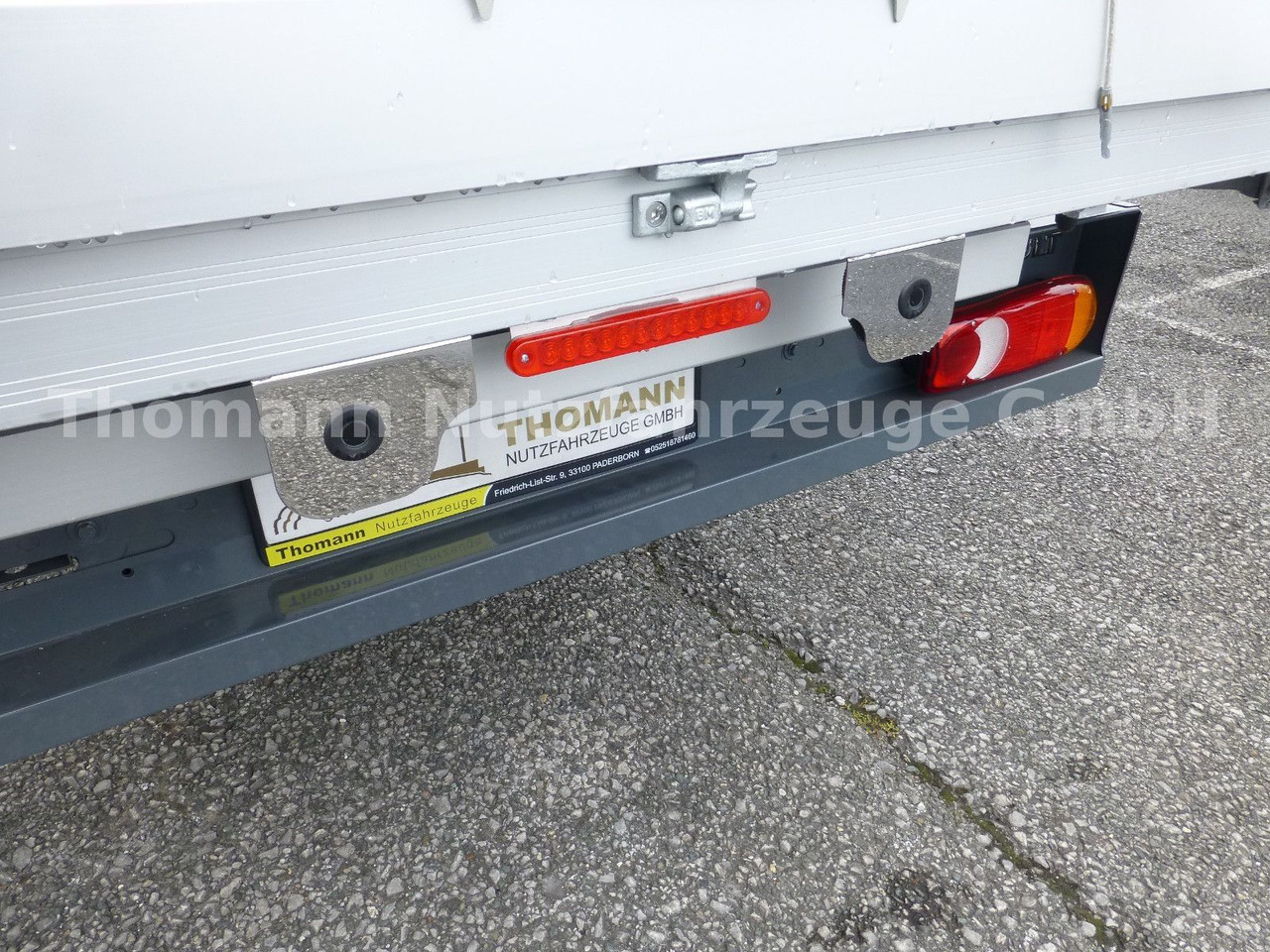 Van dengan terpal samping Renault NEW Master Pritsche Plane Premium 2025: gambar 15 Van dengan terpal samping Renault NEW Master Pritsche Plane Premium 2025: gambar 15